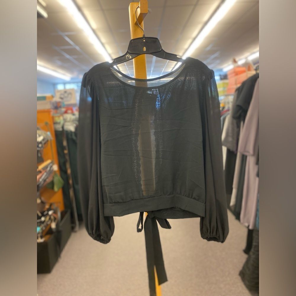 🛍️ Xl Shein black long sleeve top